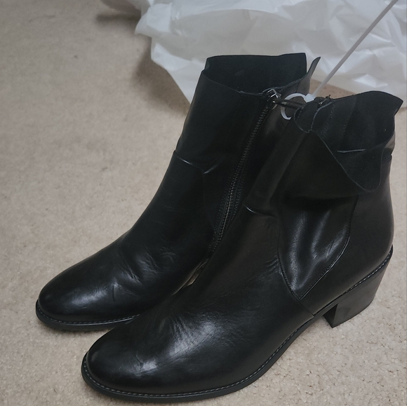 Paul Green - Picture 2 of 3